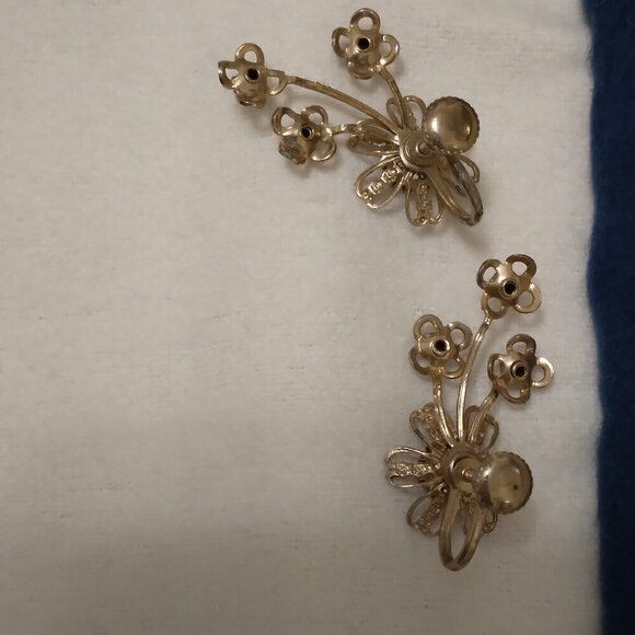 Vintage 1940's Multicolor Rhinestone Flower Screw-on Earrings - Picture 5 of 9